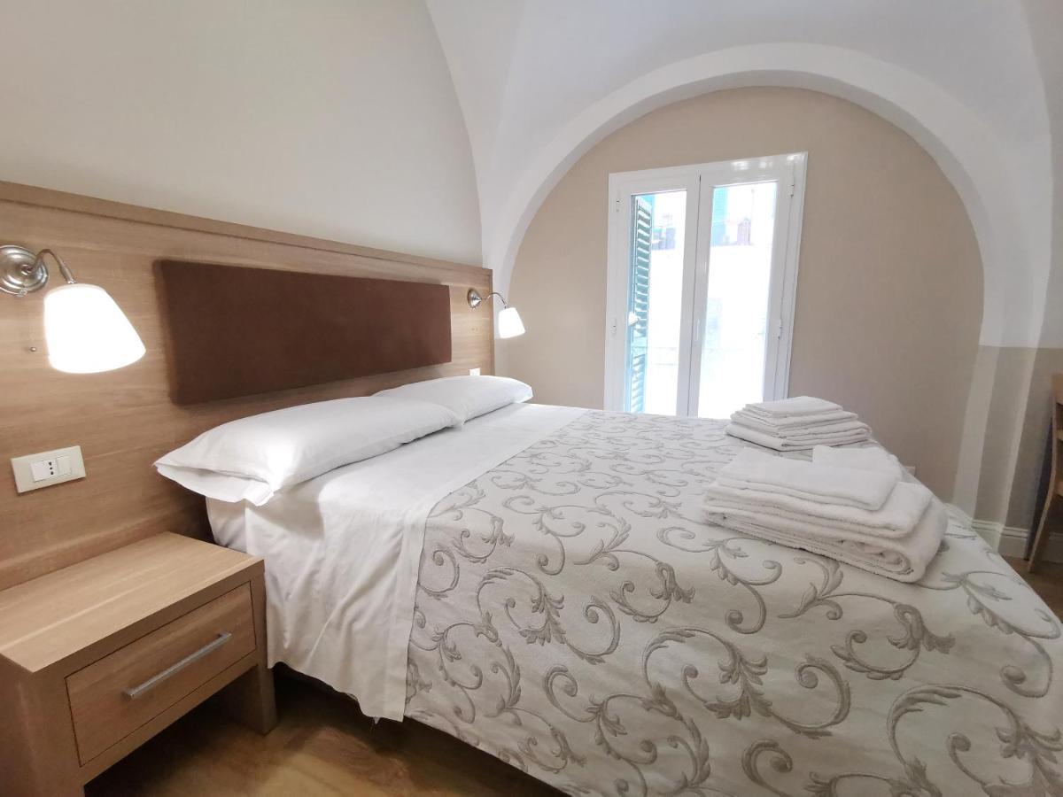 Bed and Breakfast Opera Relais 85 Mesina Exterior foto