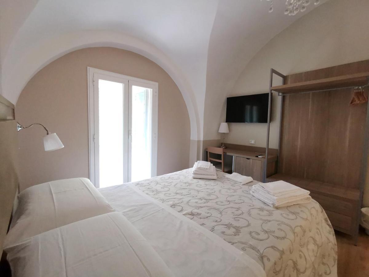 Bed and Breakfast Opera Relais 85 Mesina Exterior foto